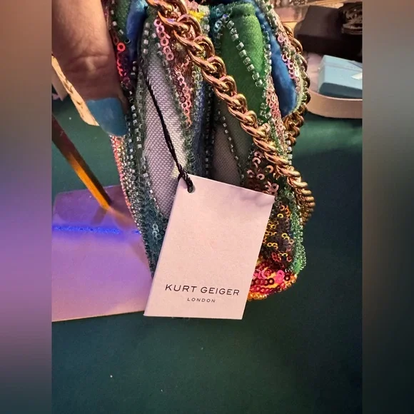 Kurt Geiger NWT 2 Way Bag w/dust bag - Picture 9 of 10